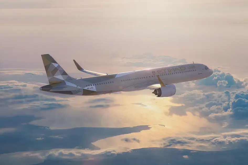 Etihad Airways Plans to Hire 7,000 More Staff by 2035